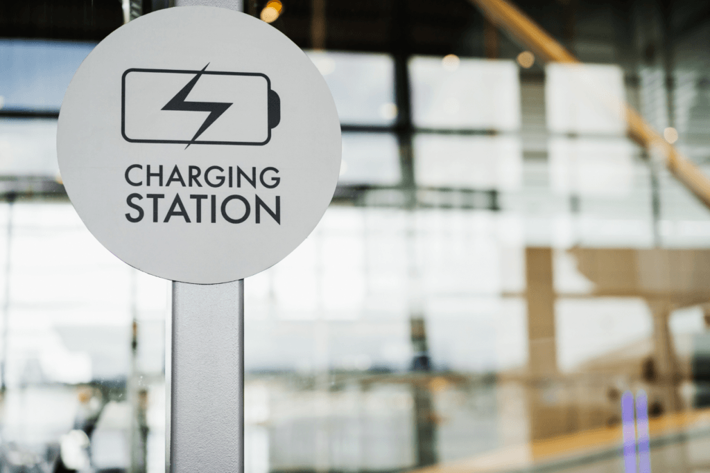 Image of a sign indicating a charging station nearby to show where juice jacking may occur.