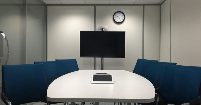 Communication and meetings: what to install and what to skip